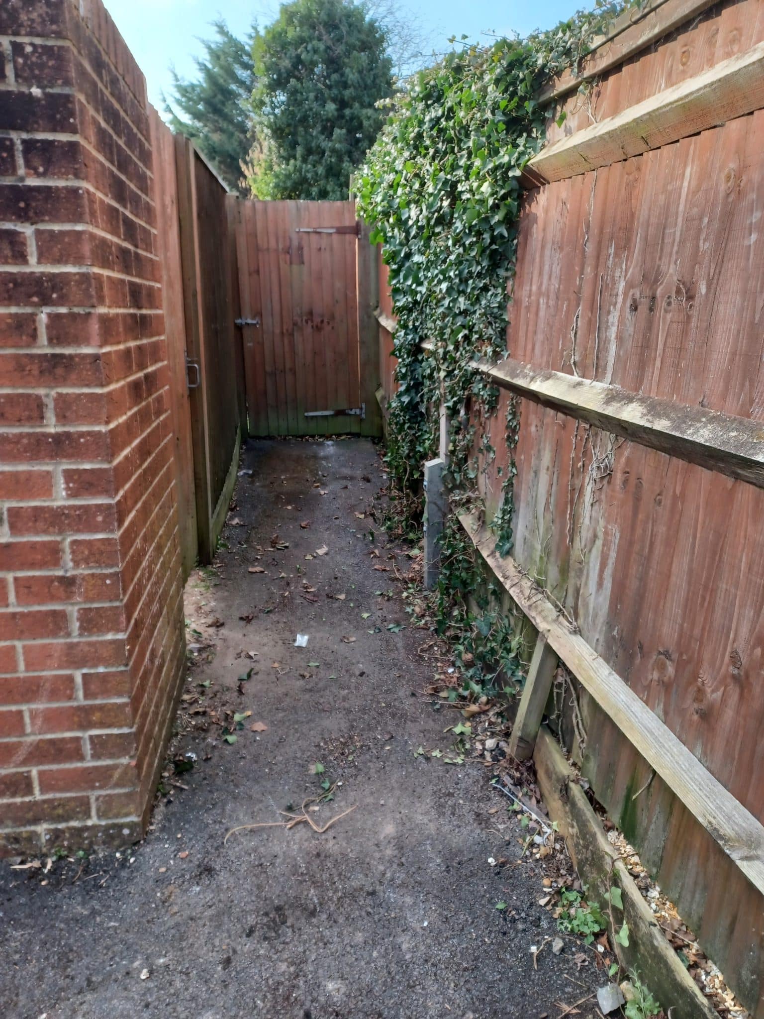 Side ginnel after